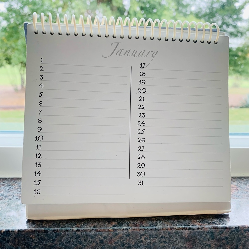 NWOT Small Pastel Desktop Standing Monthly Flip Calendar- Cake & Present Design